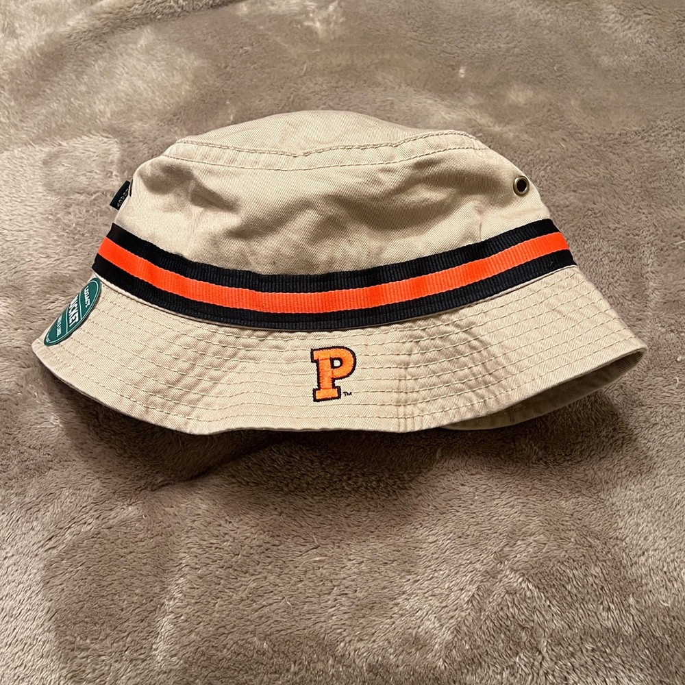 New Mens L/XL Legacy Brand PRINCETON Bucket hat.